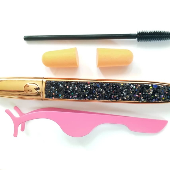 Mink "Kinky" Lash Bundle - Picture 9 of 15